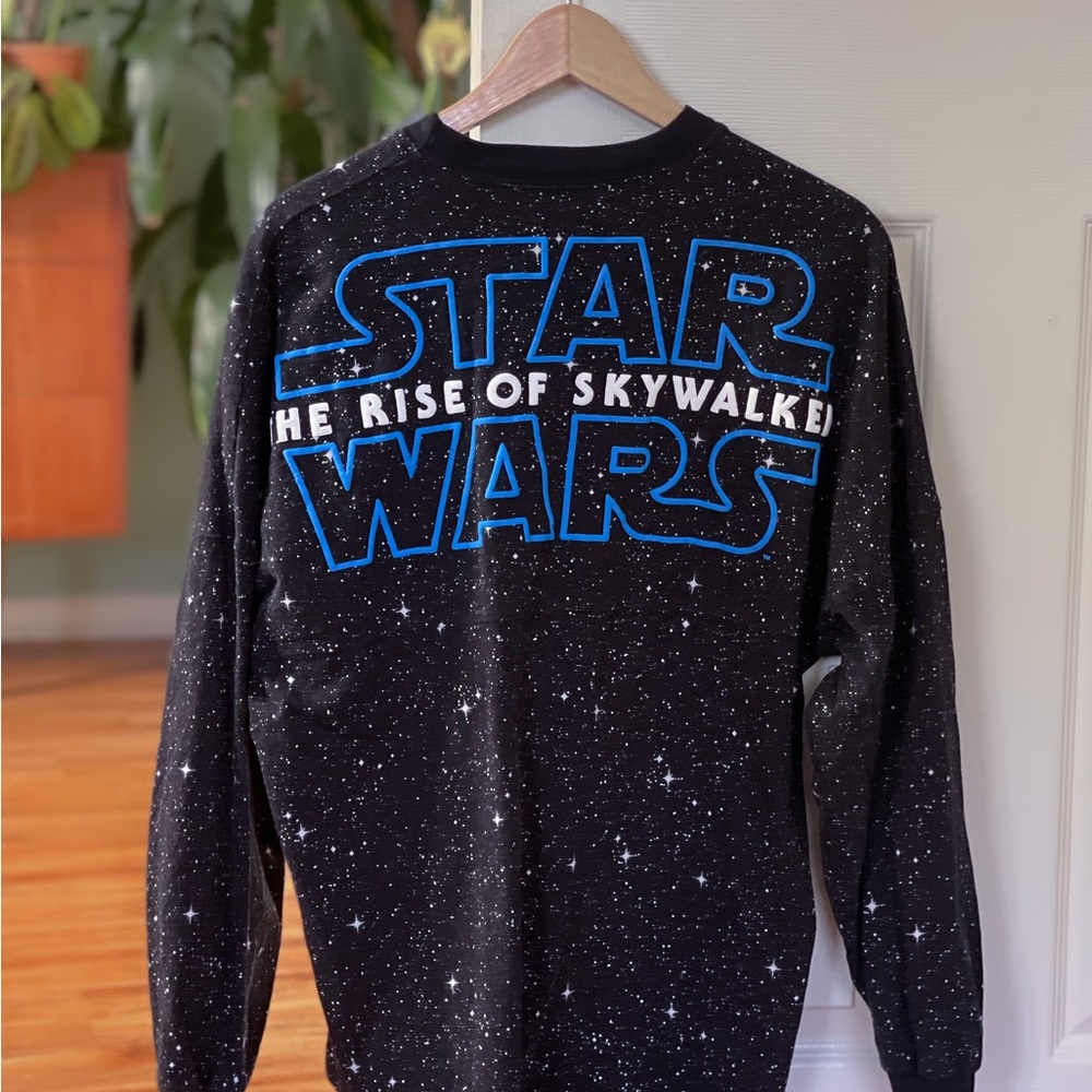 DISNEY PARKS Star Wars Spirit Jersey ADULT MEDIUM The Rise Of Skywalker Crewneck